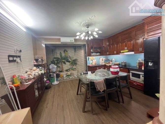 BÁN GẤP NHÀ 4 TẦNG  ĐẠI KIM - H.MAI, Ô TÔ VÀO NHÀ, QUAY ĐẦU, 110M,  MT 5.2M GIÁ  17.8 tỷ - 4