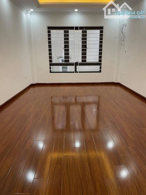 VỊ TRÍ VÀNG - TRUNG TÂM QUẬN  - DÂN XÂY - Ô TÔ ĐỖ NGAY NHÀ 6 TẦNG FULL TIỆN ÍCH - 4