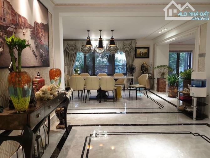 Cần bán góc biệt thự đơn lập Nam thông nhà đẹp có hầm view trực diện công viên, DT 340m2 b - 4