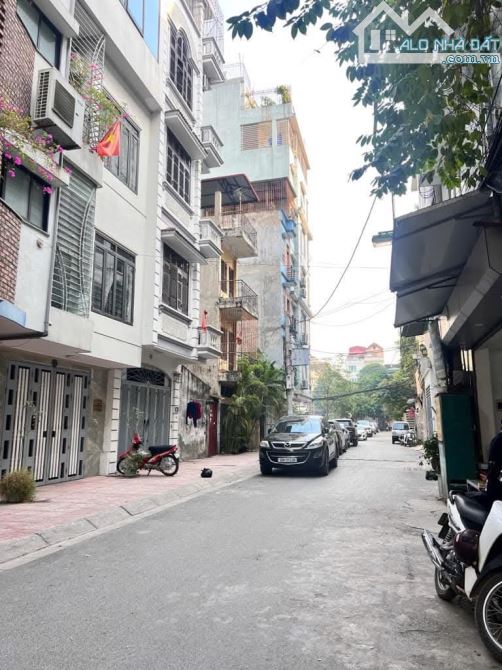 BÁN NHÀ PHỐ KIM NGƯU 60M 5 TẦNG PHÂN LÔ NHÀ ĐẸP HƠN 18 TỶ