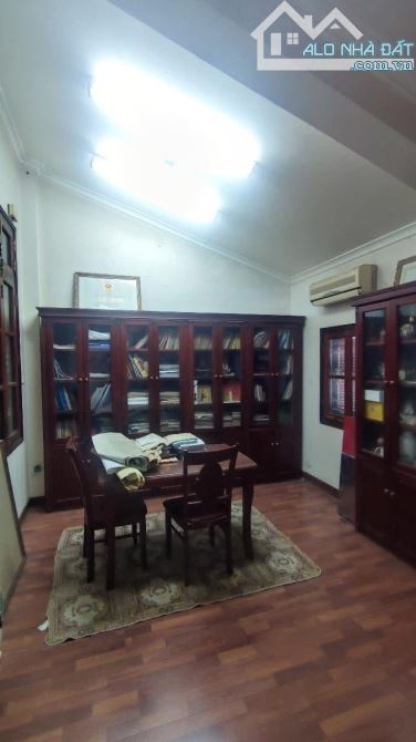 Biệt thự phố Võng Thị Tây Hồ chỉ 230 triệu/m 2 oto tránh nhà đẹp 5 tầng mặt tiền 10m 36 tỷ - 4