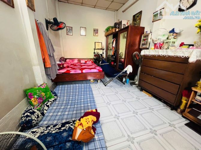 MẶT TIỀN KINH DOANH DƯƠNG BÁ TRẠC – P.2- Q.8 -DT: 4.69*15M- 15 TỶ 5 - 4