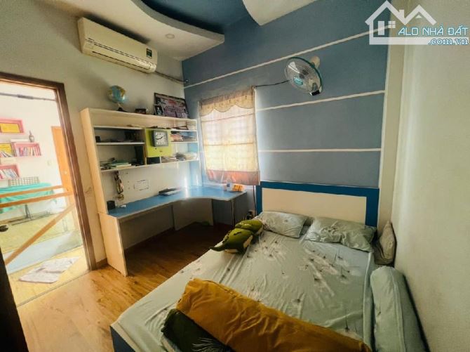 Bán Nhà Đẹp Hẻm Xe Hơi 6m Tân Sơn Nhì 4.8x14 58m2 Quận Tân Phú - 4