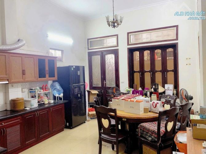 LÔ GÓC PHÂN LÔ VIP ĐỘI CẤN – Ô TÔ TRÁNH – 2 MẶT NGÕ – 93M² – 4 TẦNG – MT 4.5M – GIÁ  27.5 - 4