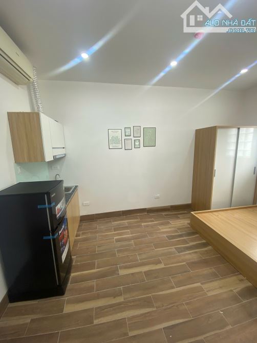 Cho Thuê CCMN Ngõ 145 Quan Nhân Thanh Xuân 25m2 Studio Cửa Sổ Full Nội Thất Thang Máy - 4