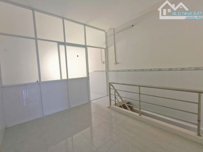 Bán Nhà Trệt Lầu Mặt Tiền Hẻm 75 Trần Phú, Cái Khế - 5