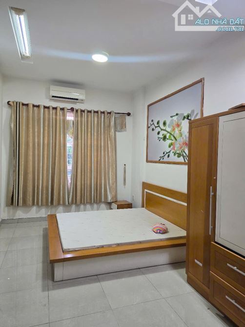 Bán Nhà 2 Lầu Ngang 7x20m trong KDC Hiệp Thành 3, Ngay Gần Công Viên - 5