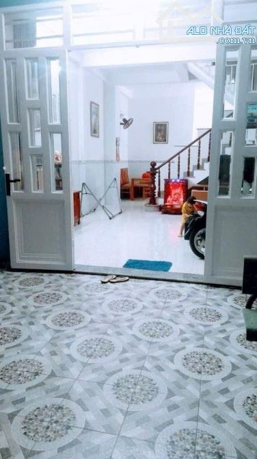 🔥NHÀ 2 TẦNG đường THẠNH XUÂN 52 Dt 104m2 (5x21) - Hẻm 8M - phường THẠNH XUÂN Q12 - 5