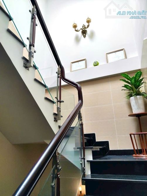 GIẢM 1 TỶ - MẶT TIỀN KHU VIP TÊN LỬA - 80M2 - 4 TẦNG BTCT - SỔ VUÔNG VỨC - CHỈ 10.3 TỶ - 5
