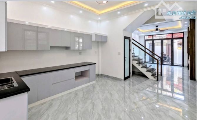 Bán nhà Lực Hành, Đằng Lâm, Hải An, Hải Phòng. 3 tầng, 62m2, 3,69 tỷ. Ngang 4,3m, d2 - 5