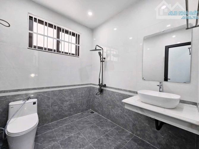 Phố Trực Cát - Xây Mới 4 Tầng Độc Lập - VF3 đỗ cửa - 5