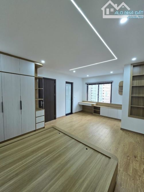 Bán nhà Thái Hà - 7 tầng thang máy kính - ô tô đỗ gần - giá 12.5 tỷ - 6