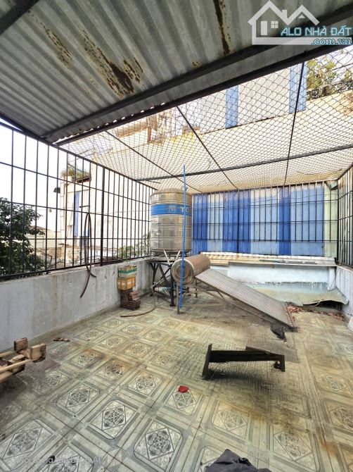 Bán nhà 3 tầng, 60m2 , nhà đep, p Đông Hòa, chỉ 3 tỷ98 - 6