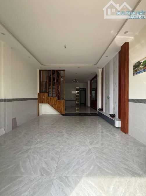 Bán nhà 3 mê mặt tiền đường A2 – Khu cụm kho bãi dọc đường Tây Sơn - DT 80m2 - 5