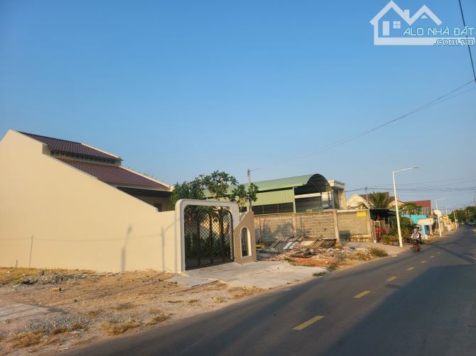 Bán đất tại Thị trấn Phước Hải, 23 tỷ, 1769m2, giá cực chất chính chủ