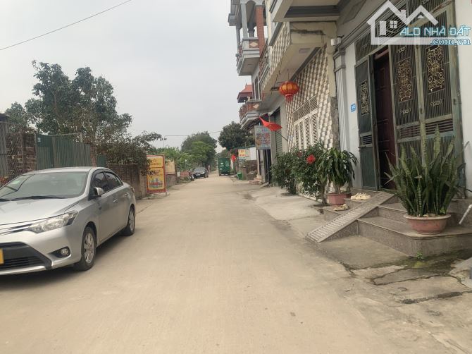 Bán lô đất đẹp 100m full cính chủ .Đạc Tài -Mai Đình .