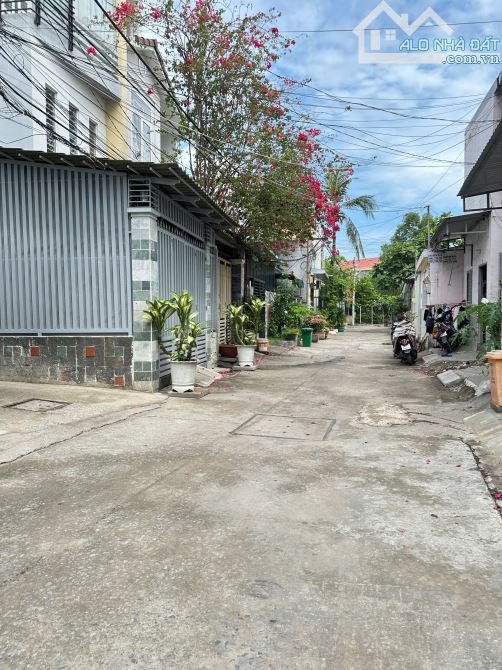 🔥CƠ HỘI CUỐI CÙNG - DUY  1 LÔ - FULL THỔ CƯ GẦN METRO THỦ ĐỨC🔥  ✅ Diện tích KHỦNG 60m2