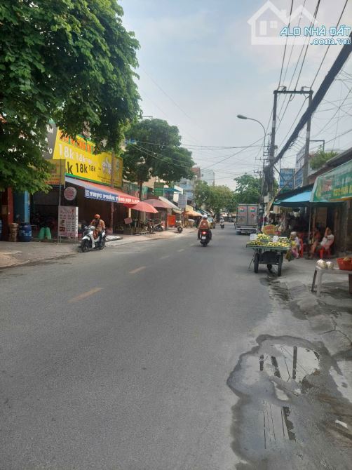 Cần bán gấp MT Nguyễn Thị Tràng, P. Hiệp Thành, DT 5x25m, 1 trệt 1 lầu giá 10,9 tỷ TL