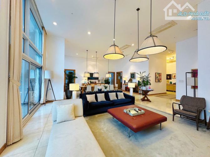 Căn hộ 131m - 3n2vs - 9 tỷ Cc Học Viện Quốc Phòng, full nội thất đẹp, tầng trung đẹp