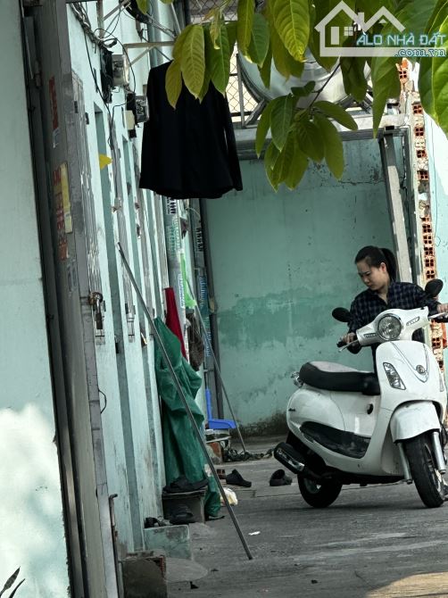 Siêu Phẩm hàng Ngộp Cần bán nhanh Dãy trọ Tan thới Nhì 12-3 HÓC MÔN Sổ Hồng Riêng 108m2