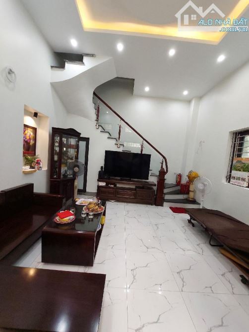 BÁN NHÀ DƯƠNG VĂN BÉ 40m – NGÕ NÔNG – LÔ GÓC – XEM LÀ CHỐT