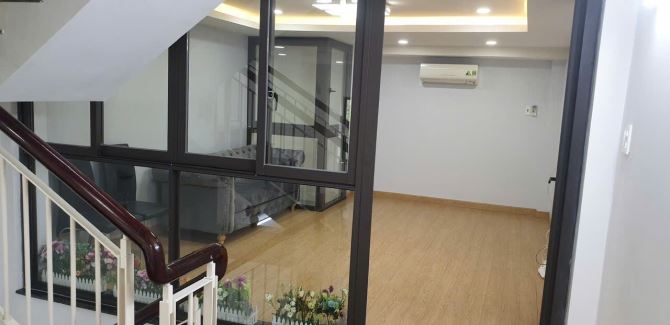 BÁN NHÀ NGUYỄN THỊ THẬP , TÂN PHÚ, Q7 - 4 TẦNG , 5PN,4 WC - GIÁ 8,5 TỶ