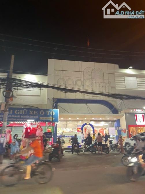 MẶT TIỀN ĐƯỜNG ĐỒNG TÂM 4 X26 NGAY CHỢ NGUYỄN ẢNH THỦ KINH DOANH ĐỈNH 3 TẦNG