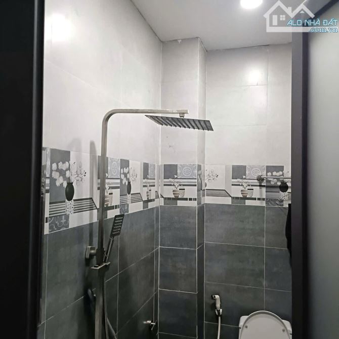BÁN NHÀ MỚI HẺM XE HƠI QUAY ĐẦU AN DƯƠNG VƯƠNG 73m BÌNH TÂN CHỈ 5TỶ1