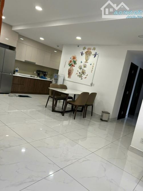 chung cư Botanica Premier, Hồng Hà, Tân Bình:80m2-2p ngủ, NT,17tr/th