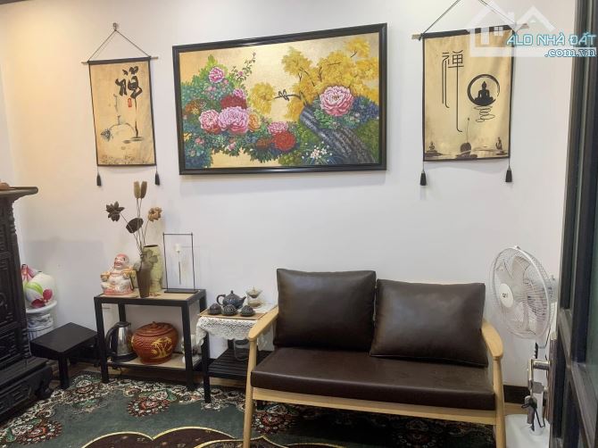 Kim Giang DT 34M  5 TẦNG MT 4,5M GIÁ  7,5 tỷ