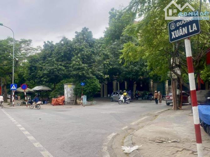 Bán toà 12 căn hộ cho thuê Xuân La thông Lạc Long Quân, Tây Hồ. Diện tích 67m, giá 23.5 tỷ
