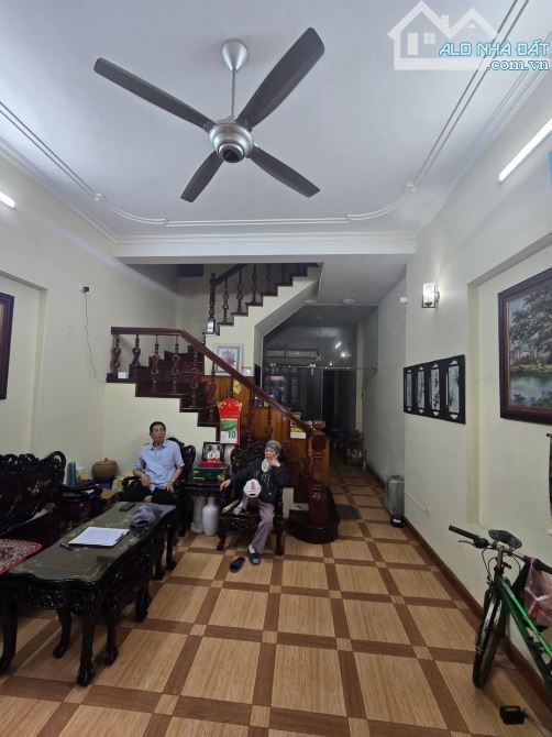 BÁN NHÀ PHÂN LÔ NGHĨA ĐÔ – 79M² 4T Mt4.5m – VỈA HÈ – Ô TÔ TRÁNH – KINH DOANH – 32,x TỶ