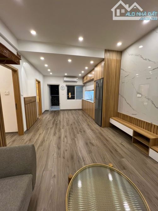 Bán căn hộ E3 Yên Hòa 80m2 2pn 2vs 6,2 tỷ Căn góc, tầng trung, full NT