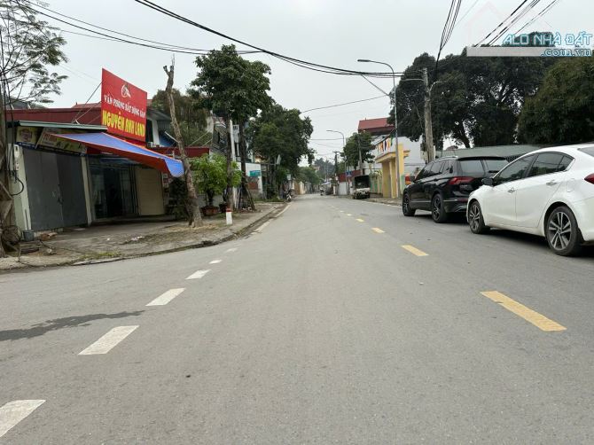 Bán gấp đất kinh doanh làn 2 khu biệt thự Nguyên Khê, 114m2, MT 5m, giá 95 tr/m2