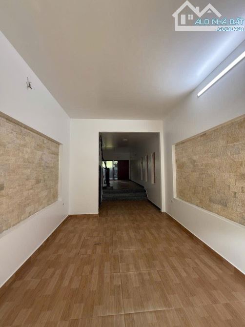 PHÂN LÔ QUÂN ĐỘI 800A - Ô TÔ TRÁNH - DIỆN TÍCH RỘNG - VIEW BẢO TÀNG - TIỆN ĐI CÁC NGẢ