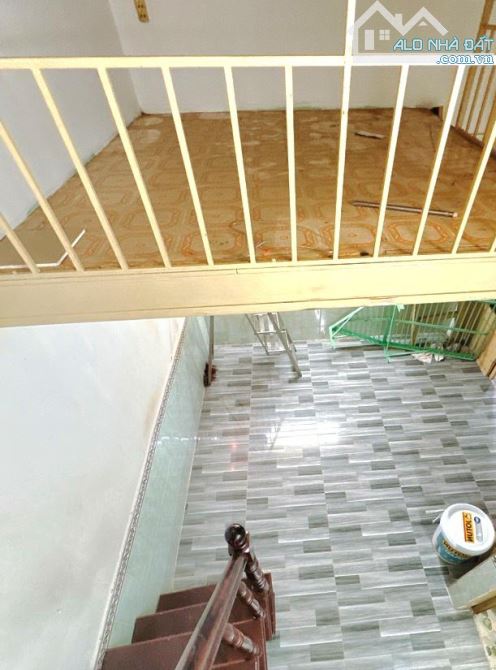 Nhà cấp 4 DT 32 m2 ngõ Trại Cá, Trương Định ô tô tránh, vỡ nợ phải bán 8,4 tỷ - 1