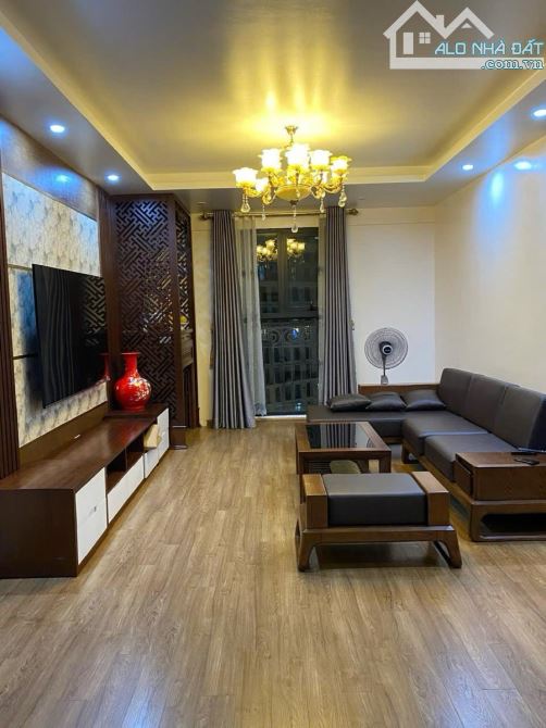BÁN CĂN HỘ CHUNG CƯ CAO CẤP THE EMERALD MỸ ĐÌNH - QUẬN TỪ LIÊM - 105M - 3PN - 2VS