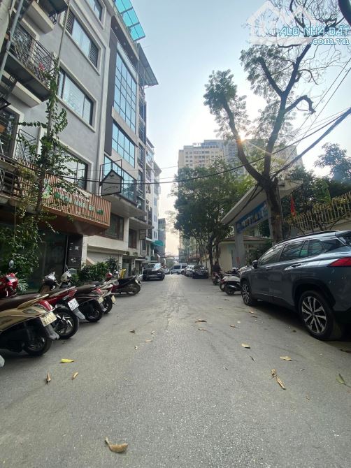 Vũ Phạm Hàm  ngõ ô tô tránh 68m2 xây 6 tầng thang máy giá 19tỷ