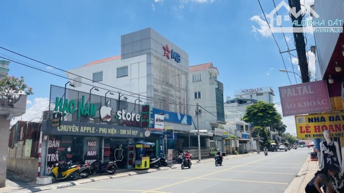 cần bán MẶT TIỀN KINH DOANH, dt 85M2 × 5Tầng, Mt 15M2, Song Hành  Tân Hưng Thuận Quận 12,