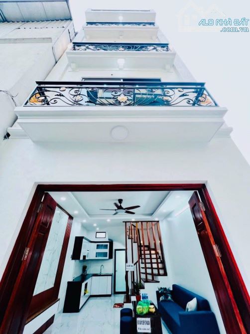 Bán nhà Trương Định - Lô Góc, Ngõ Thông, Xây mới 5 Tầng full.