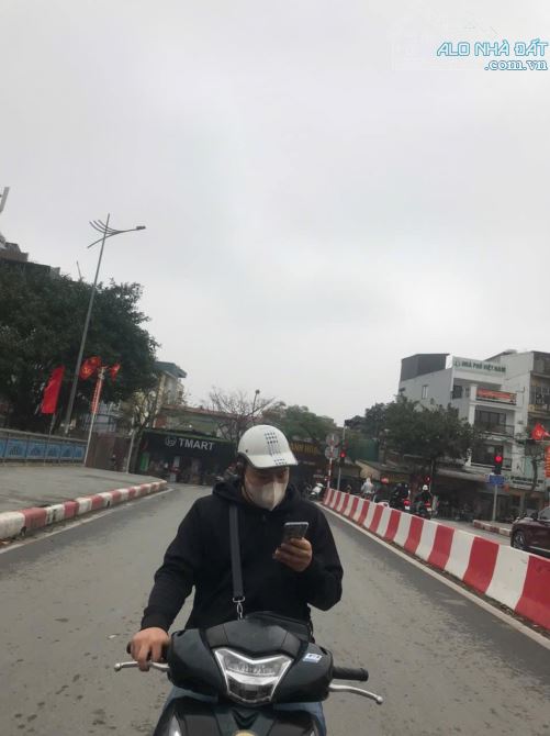 Cho thuê nhà 483 Vũ Tông Phan, Thanh Xuân, 200m, mt 8.5m, lô góc, 36 tr/tháng. - 1