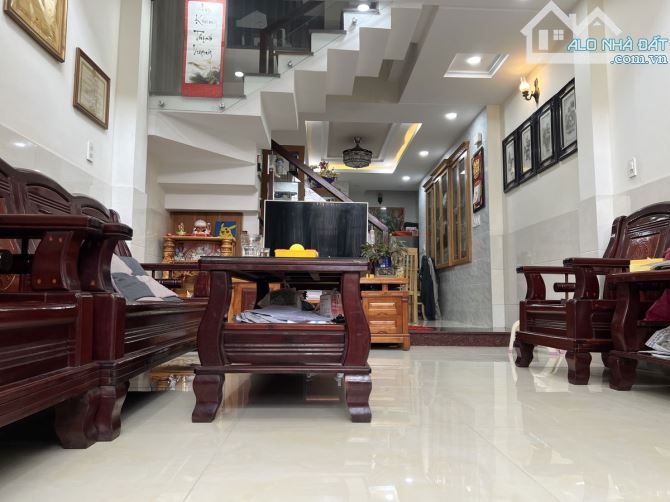 Bán nhà 5 tầng, DT(4m x 14m)~56m2, Hoàng Bật Đạt, P15, Q.Tân Bình - 1