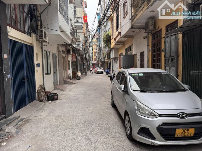 bán nhà phân lô 2 mặt đường Văn Quán 45m2 c4 giá rẻ khu vực - 1
