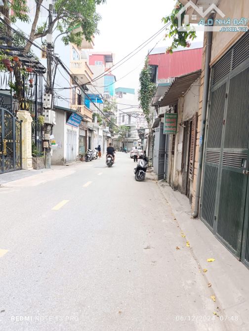 Bán nhà phố Văn Hội, Bắc Từ Liêm- Sổ đỏ Không Quy hoạch-Ô tô vào nhà-44m2 4 tầng ~ 7.4 tỷ - 1
