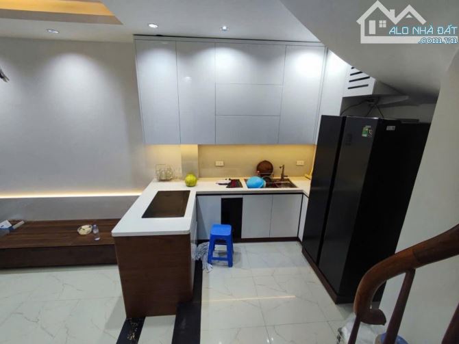 Khu vực Xuân Phương - Mỹ Đình, 3 Bước Ra Phố, Ô Tô Đỗ Cửa, 43m2 - Giá 6,8 Tỷ - 1