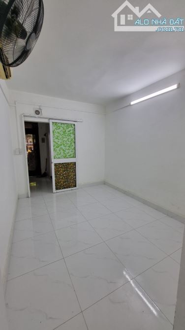 Cần cho thuê căn hộ tầng 1 khu  Thành Công, quận Ba Đình, Hà Nội - 1