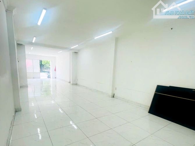 Cho thuê mặt bằng 4m x 8m mặt tiền Bạch Đằng, Tân Bình - 1