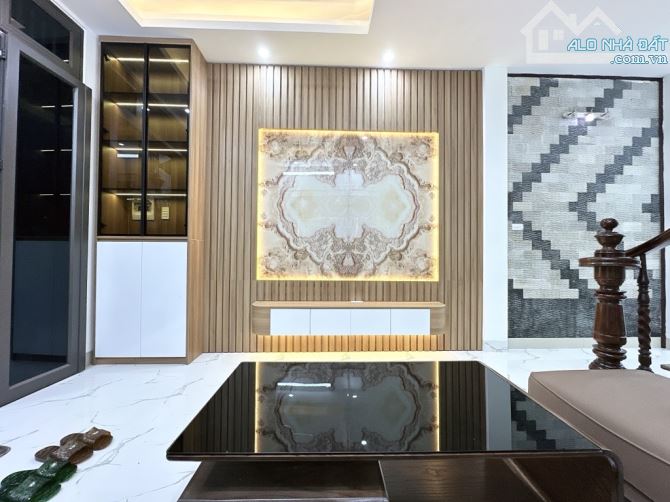 BÁN NHÀ TRƯƠNG ĐỊNH - DÂN XÂY CHẮC CHẮN - CHỦ ĐỂ LẠI FULL NỘI THẤT  - 35M2 - NHỈNH 7 TỶ - 1