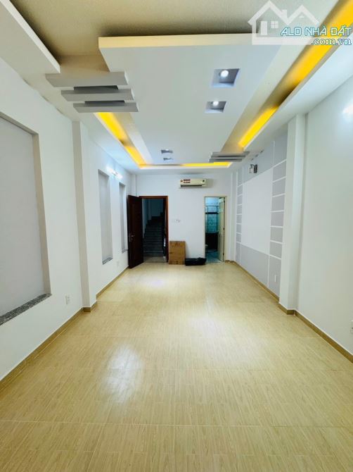 Nhà bán quận phú nhuận phường 15 nguyễn trọng tuyển 4 tầng btct hẻm xe hơi chỉ 7,x tỷ - 1