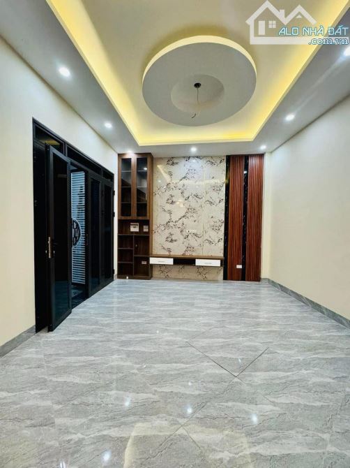 BÁN NHÀ PHỐ NAM DƯ - NGÕ NÔNG - GẦN ÔTÔ - GẦN CHỢ -  ĐẸP Ở LUÔN - 32M2 - 5 TẦNG - 5.75 TỶ - 1